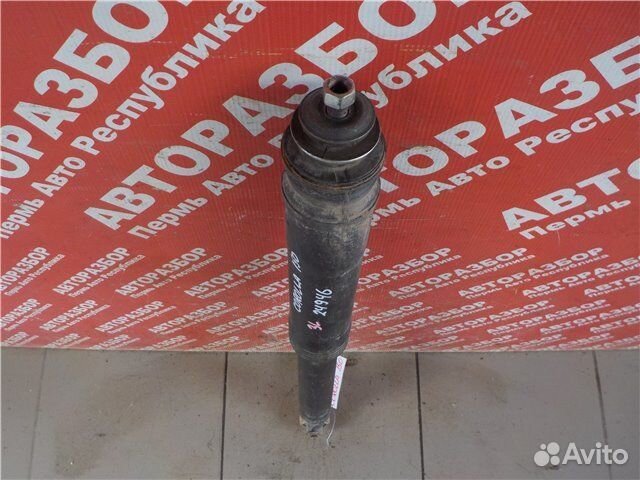 Амортизатор задний левый Toyota Corolla ADE150 1ZR