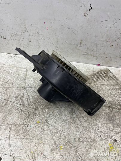 Моторчик отопителя печки Volkswagen Polo 5 Седан