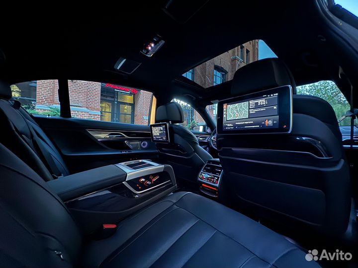 BMW 7 серия 3.0 AT, 2019, 54 000 км
