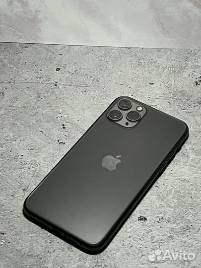 iPhone 11 Pro, 64 ГБ