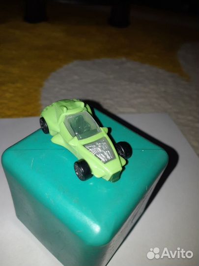 Игрушки из киндера