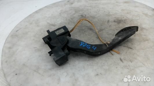 Педаль газа iveco daily 3 (29C-40C) Sparka (82G04N