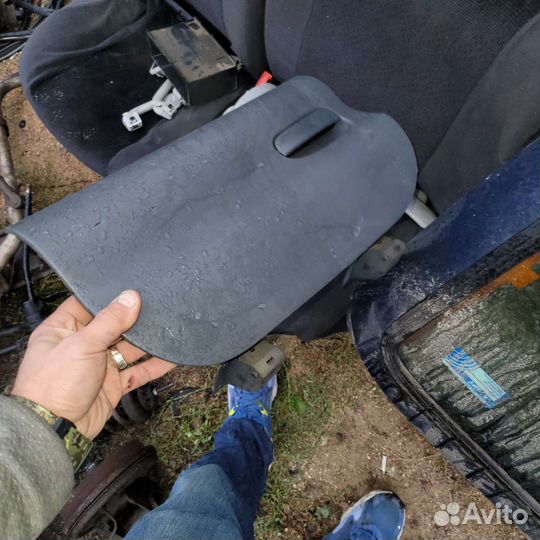 Бордочек торпеды на шкоду фелиция 97г