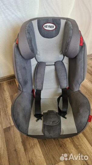 Автокресло Heyner Capsula multifixergo 3D