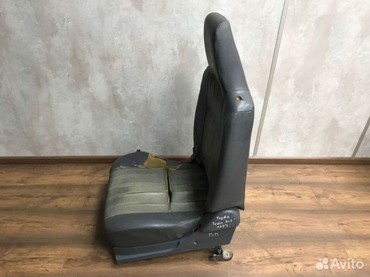Сиденье п/п Toyota Town Ace CR41 1997 г.в