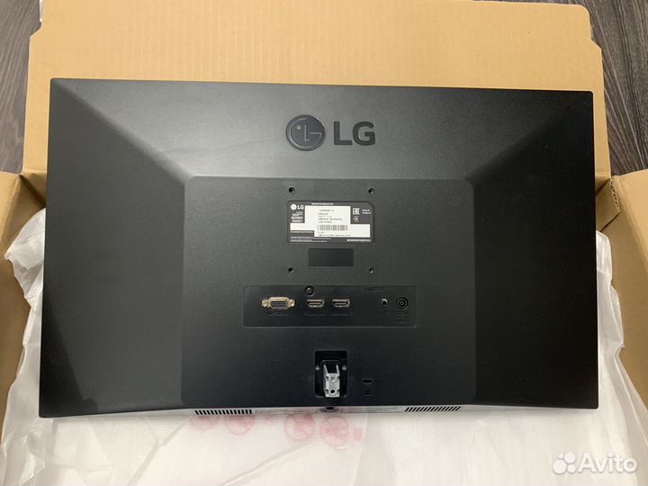 Монитор LG