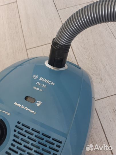 Пылесос Bosch 2000 W