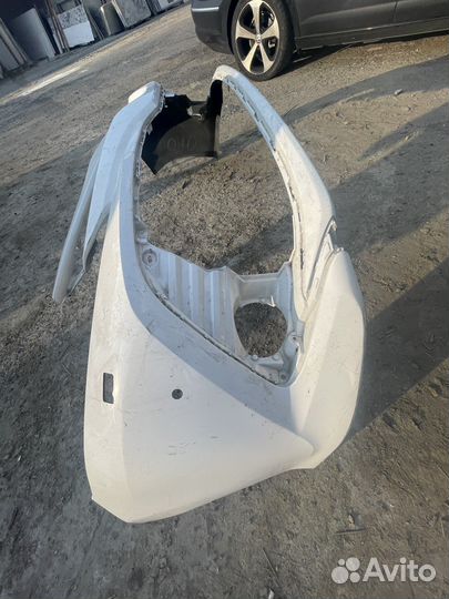 Передний бампер toyota camry v 70