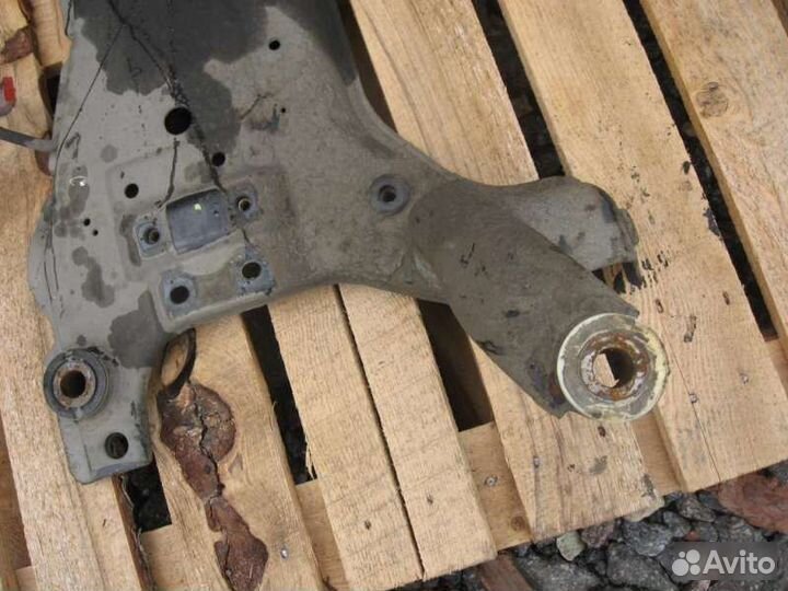 Балка подмоторная Ford C-Max 2003-2007