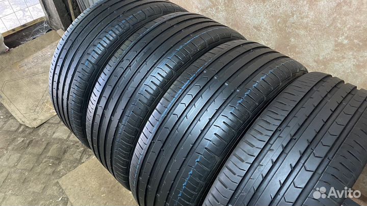 Continental ContiPremiumContact 5 215/55 R16 93W