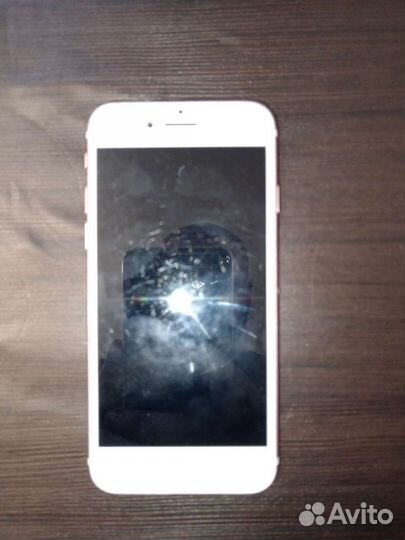 Телефон iPhone 7 128gb
