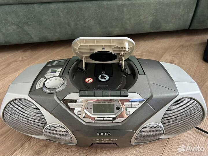 Магнитола Philips AZ 1575