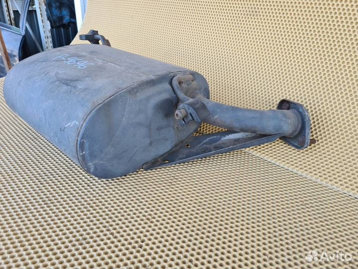 Глушитель задний правый Infiniti M25 M37 Q70 Y51