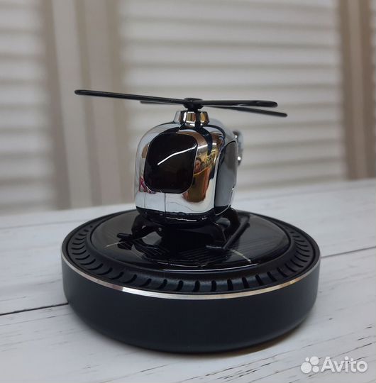 Ароматизатор в автомобиль 