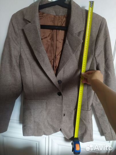 Пиджак приталенный
