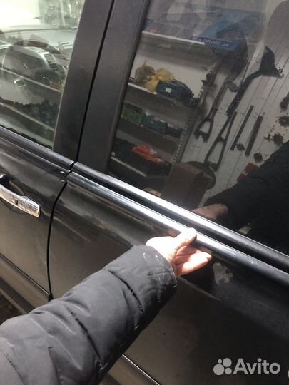 Бархотка молдинг задней левой двери x trail t31