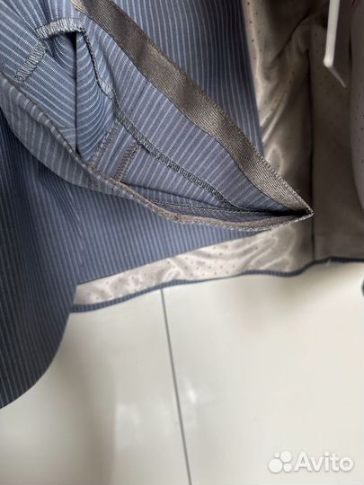 Костюм новый мужской Digel Германия. 56р, 182см