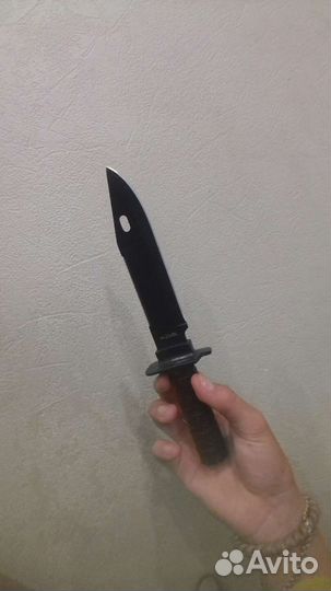 Металлический нож