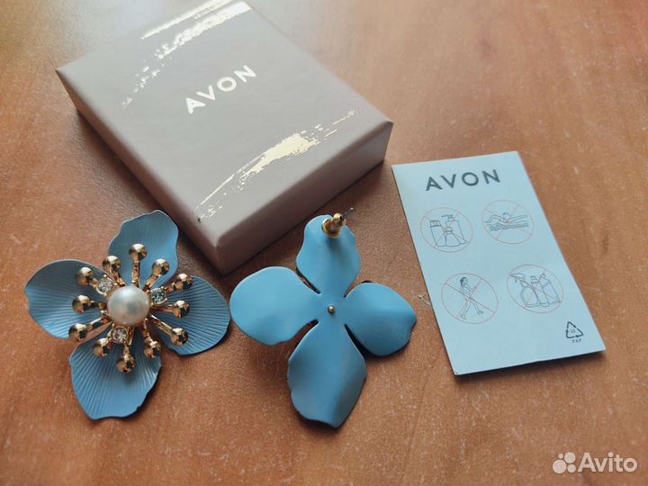 Серьги новые Avon