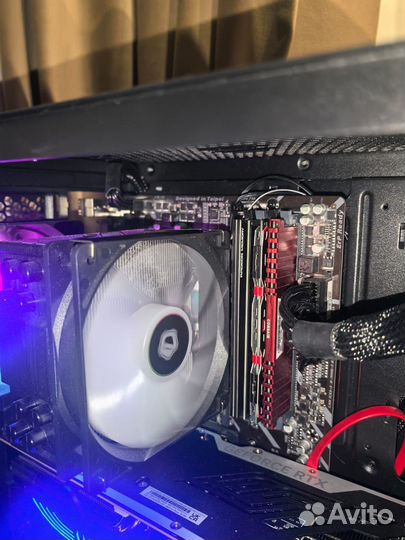 Материнская плата