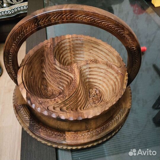 Конфетница из дерева