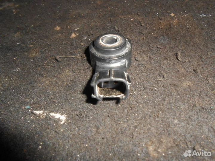 Датчик детонации Toyota Vitz KSP90(05-07)