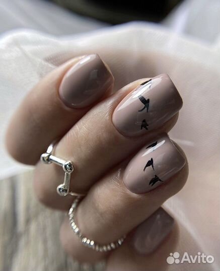 Аппаратный маникюр