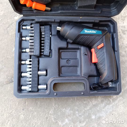 Аккумуляторная отвёртка Makita