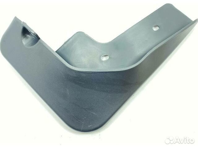 Брызговик передний правый Camry