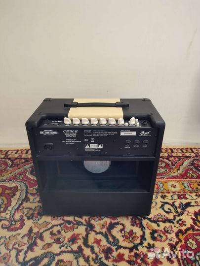 Комбоусилитель cort