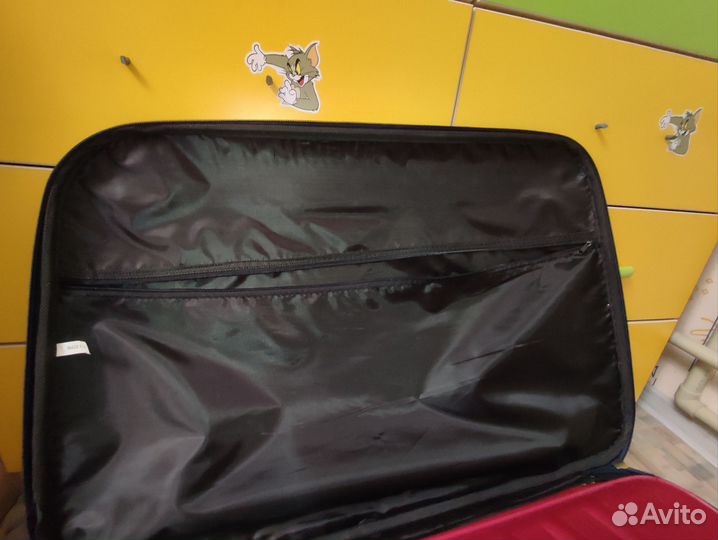 Чемодан на 2 колесах бу