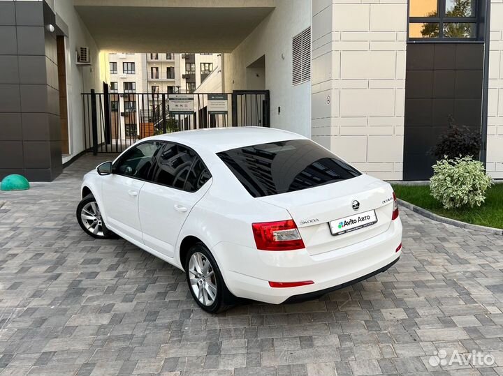 Skoda Octavia 1.6 МТ, 2015, 134 968 км