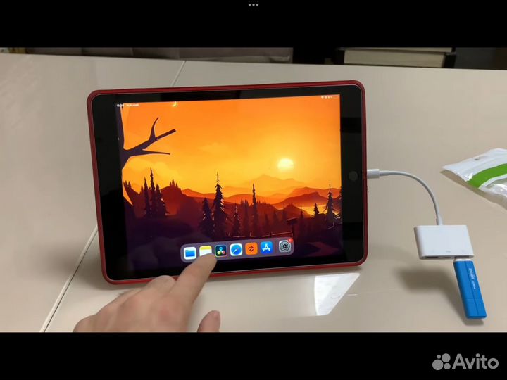 iPad 9 2021 с клавиатурой и флешкой на 128gb