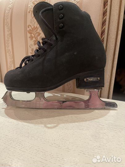 Коньки фигурные 34 размер