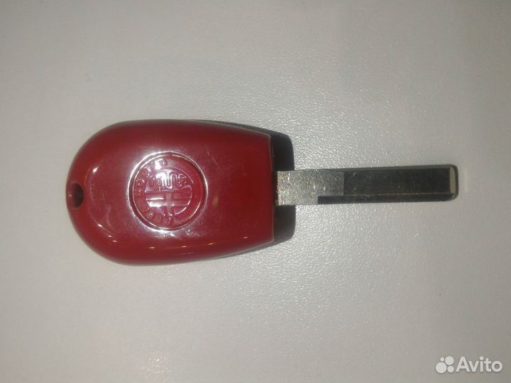 Автоключи с местом под чип Alfa-Romeo