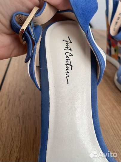 Босоножки женские на высокой платформе