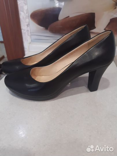 Туфли женские 39 размер черные