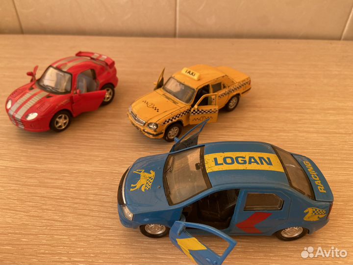 Машинки металлические 10 шт