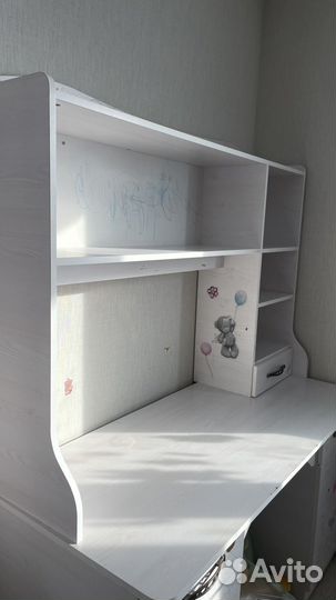 Детский школьный уголок