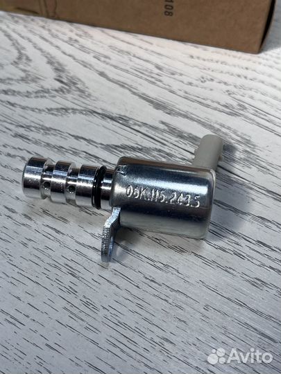 Клапан масляный управляющий Skoda Octavia A7