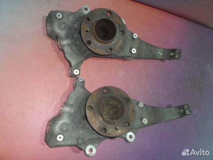 Кулак поворотный бмв Ф10 Ф11 Ф12 Ф06 ступица