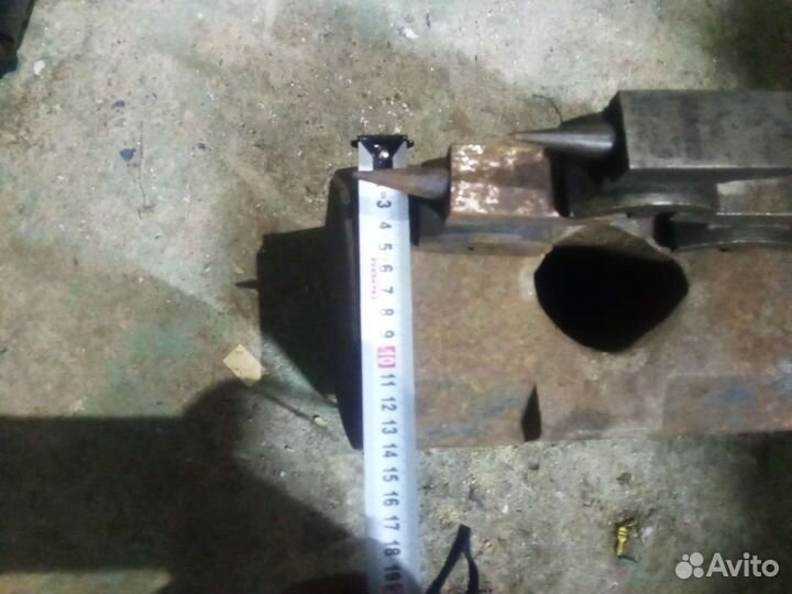 Боек кувалды массой 35кг