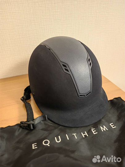 Шлем для верховой езды регулируемый