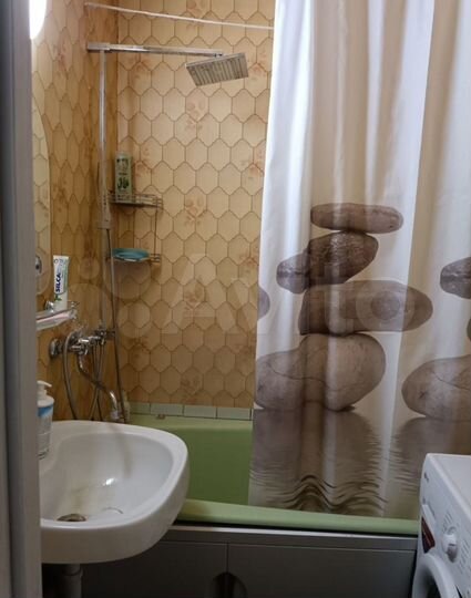 Комната 14 м² в 3-к., 15/17 эт.