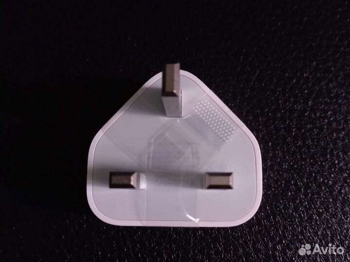 Адаптер питания для iPhone английский