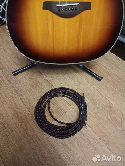 Гитара трансакустическая Yamaha FG-TA