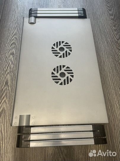 Подставка для ноутбука с охлаждением