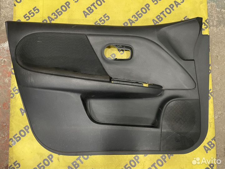 Обшивка передняя левая Nissan Note E11