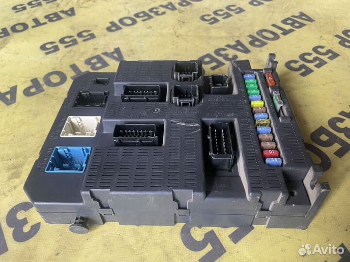 Блок предохранителей Citroen C4