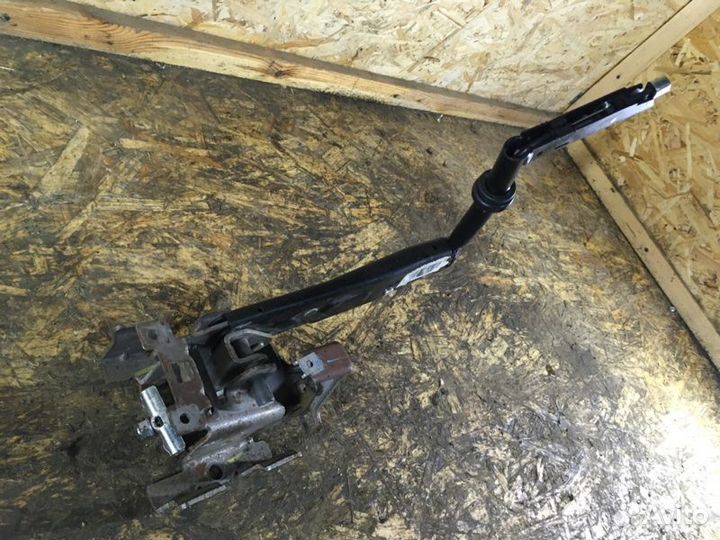 Ручка ручного тормоза Peugeot 408 седан 1 2014